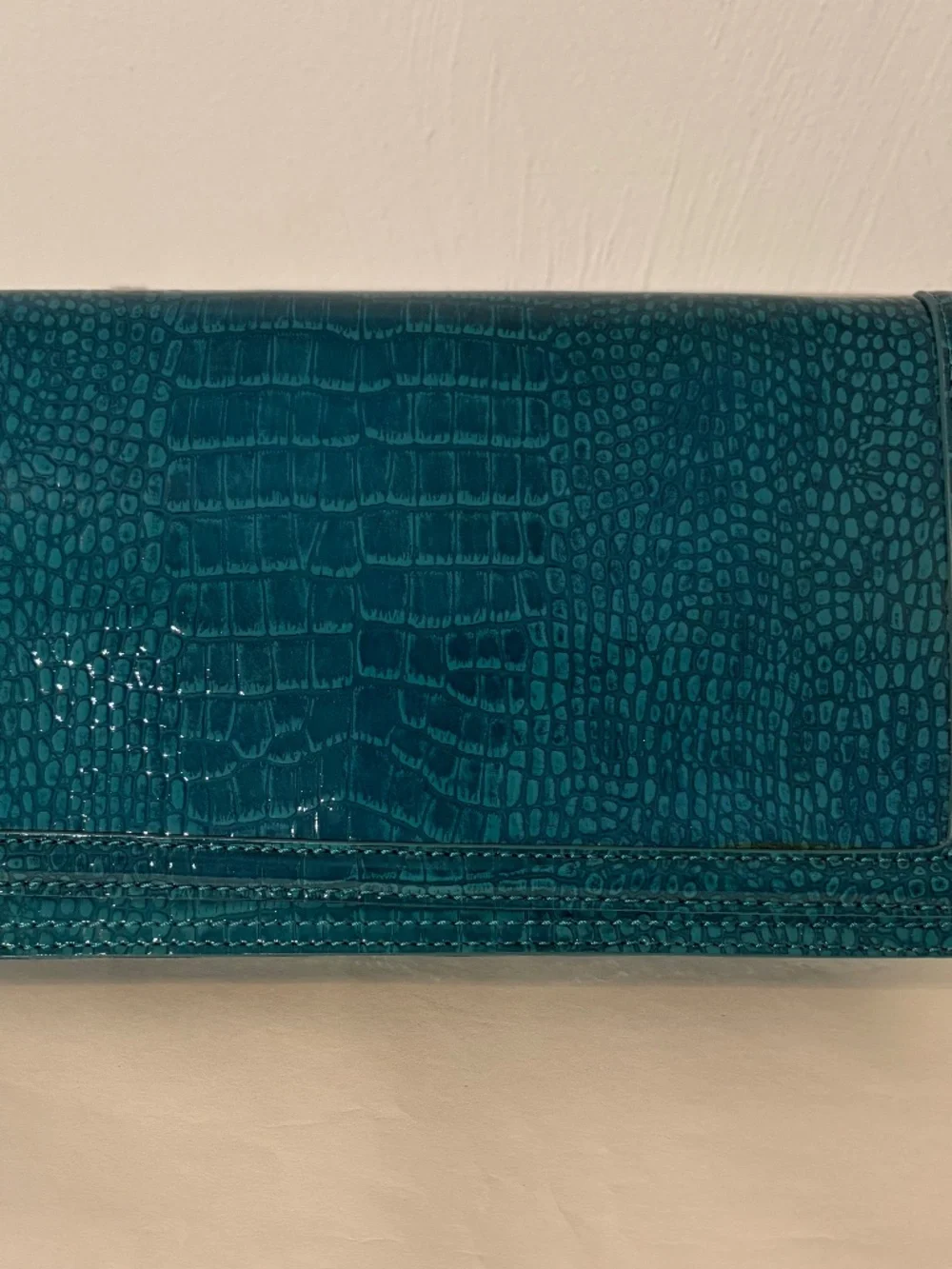 Banana Republic Teal/Peacock Green Crocodile-Embossed Clutch – NWT